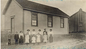 SONGHEES DAY SCHOOL, Victoria