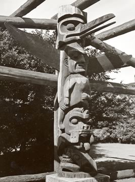 Kwakwaka’wakw (Gusgimaxw) House Post, ca 1870