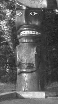 Poteaux de maison nuu-chah-hulth