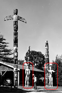 Statues d’accueil nuu-chah-nulths (Huu-ay-aht) dans le Parc Thunderbird